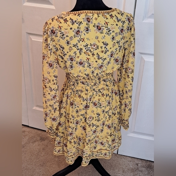 Max Studio Mustard Floral Long Sleeve Mini Dress   Size M - Picture 4 of 10